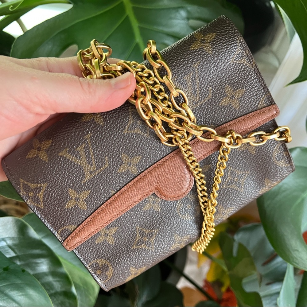 S⃟O⃟L⃟D⃟ — Authentic: Louis Vuitton Monogram Arche Pouch Waist Bag